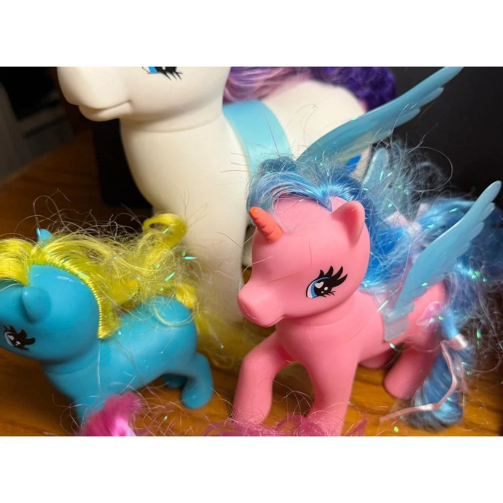 Vintage - My Little Pony Figures: Lot of 8, Unicorn Pegasus Wings - Mixed Sizes